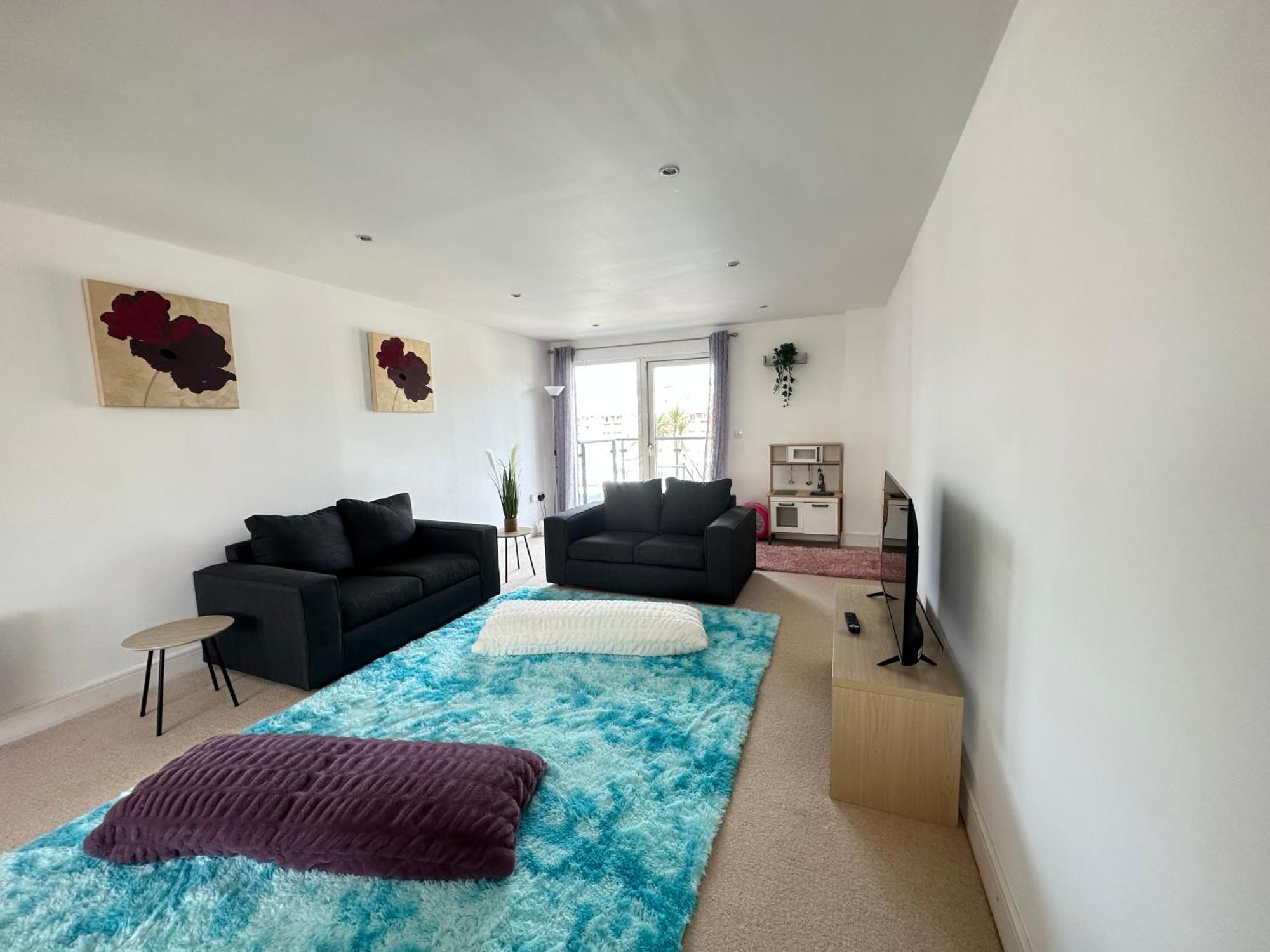 Water Front Apt Walk To The Beach & City Centre Swansea Ngoại thất bức ảnh