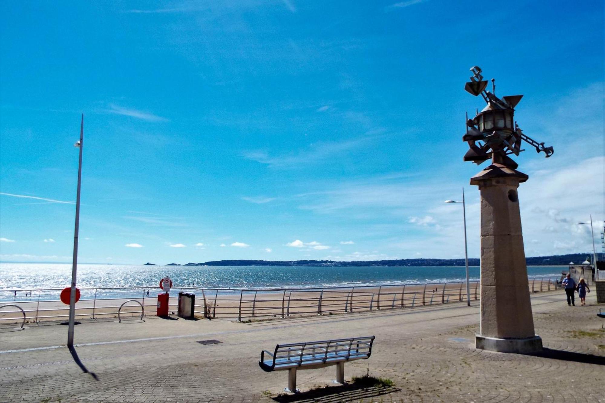 Water Front Apt Walk To The Beach & City Centre Swansea Ngoại thất bức ảnh
