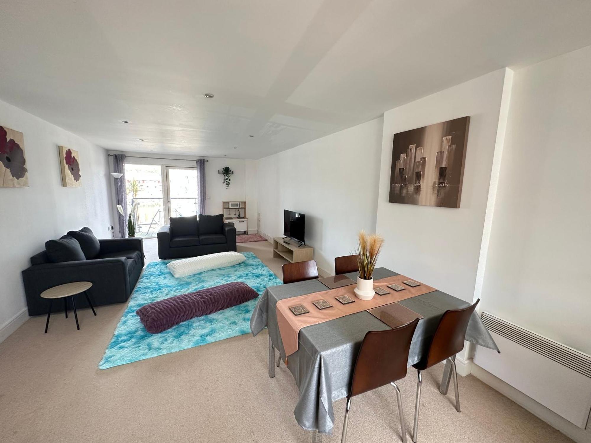 Water Front Apt Walk To The Beach & City Centre Swansea Ngoại thất bức ảnh